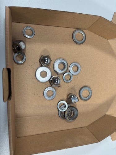 Kawasaki VN 750 A Vulcan Muttern Hutmuttern Stoßdämpfer Federbeine (T1)