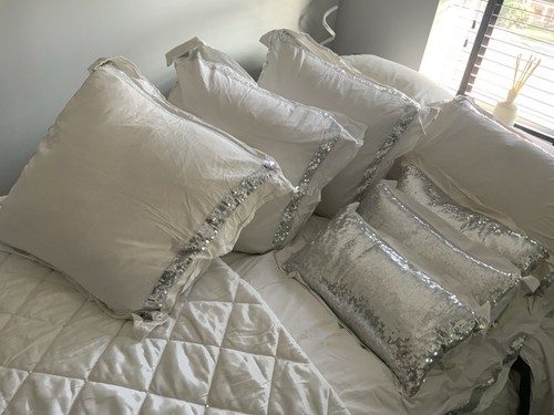 Kylie STUNNING - Sparkle Glitter Bedding - White - Single - Picture 4 of 12