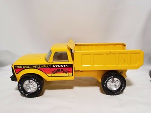 nylint dump truck