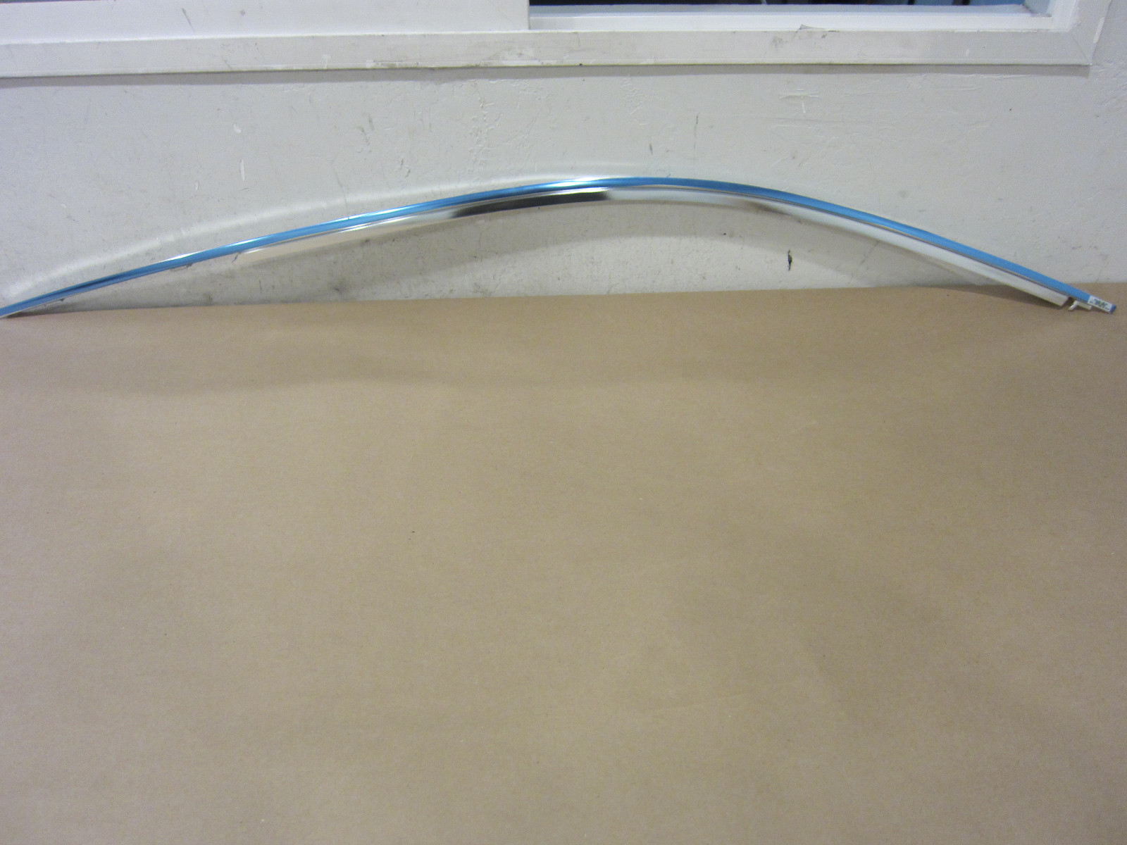 Maserati Quattroporte LH Front Upper Side Moulding - P/N 66513100