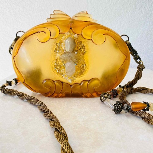 maya vintage purse