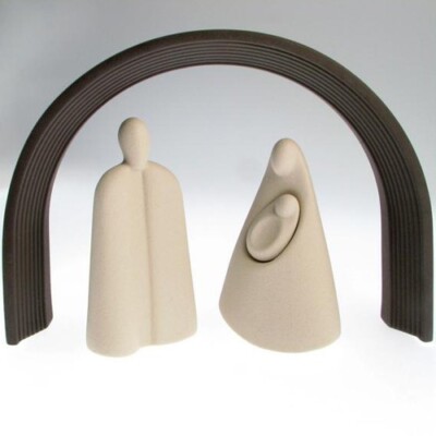 LineaSette - Arch Creche with Figures, Chocolate Toned Arch