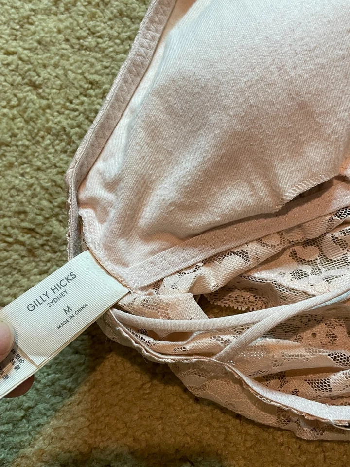 Sutiã Gilly Hicks Sydney Bralette rosa renda racerback crop halter regata cami M - Imagem 4 de 4