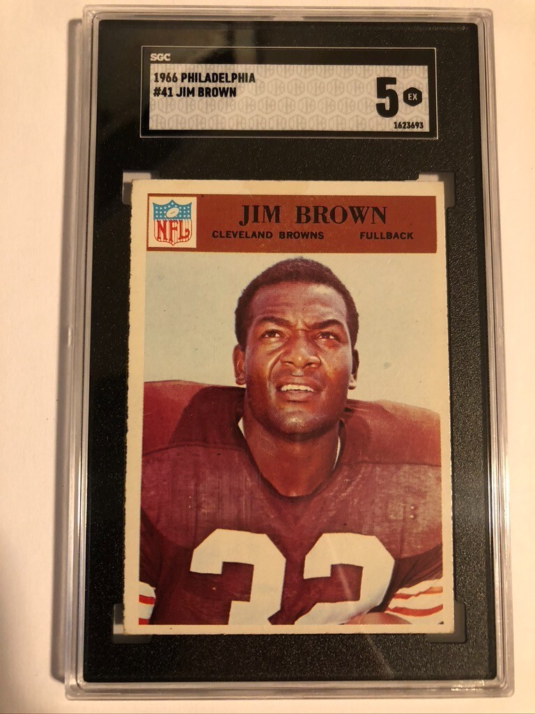 1966 Philadelphia Football Card #41 Jim Brown (HOF) SGC 5 Just Graded