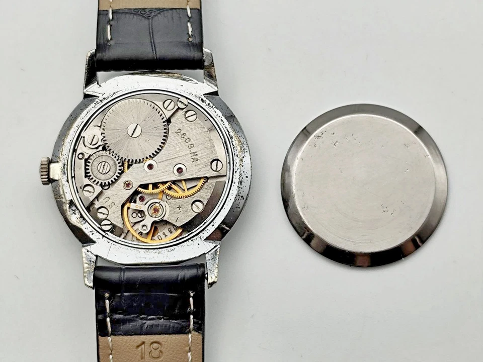 Reloj Pulsera Mecánico Vintage Soviético Sekonda Raketa 2609 Reloj Reparado URSS Foto 4 de 4