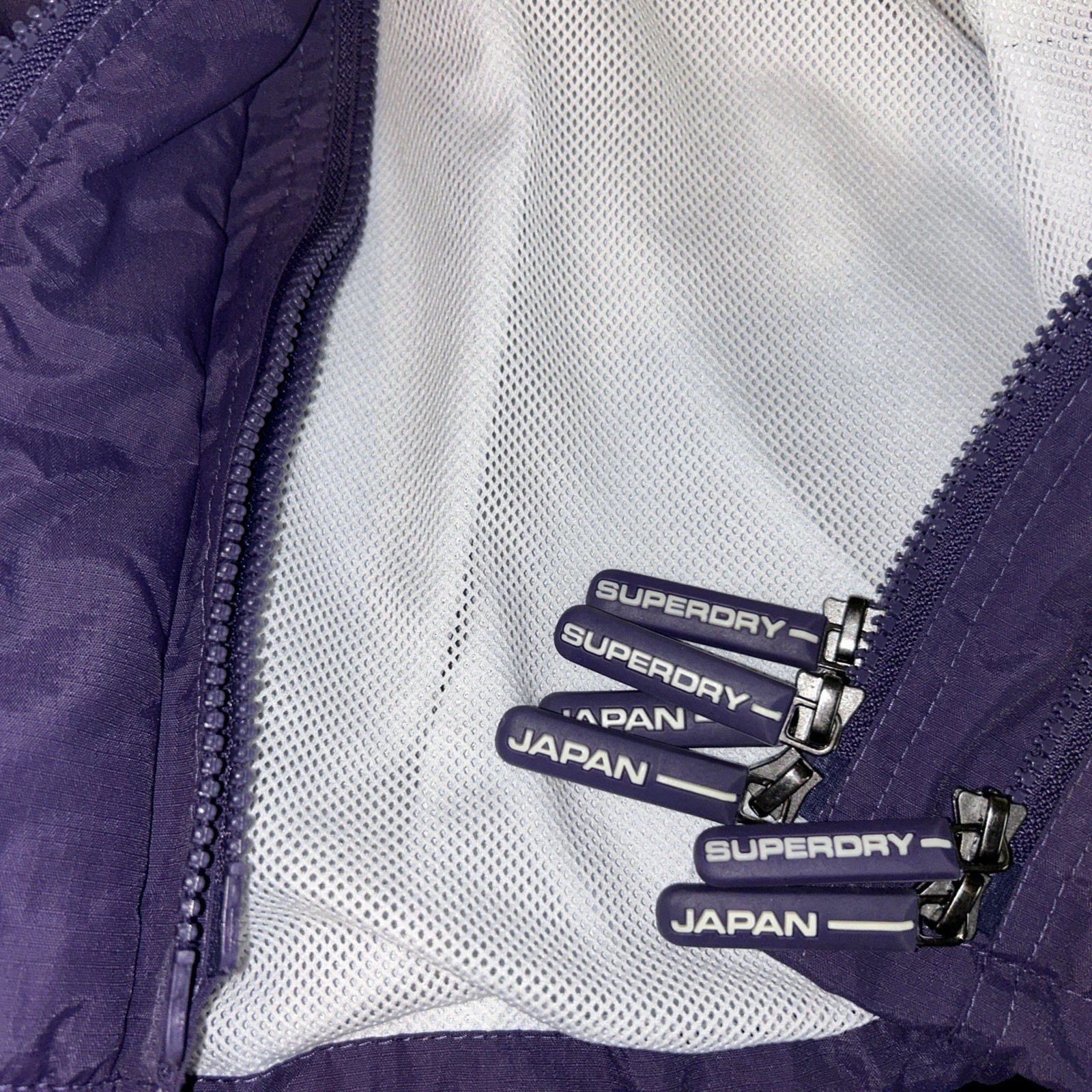 Superdry Hooded The Windcheater Jacket Coat Waterproof Size Small RN:127685 image 8