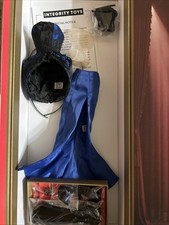 La Femme Sablier VICTOIRE ROUX  COMPLETE OUTFIT Le Cirque Cabaret NEW