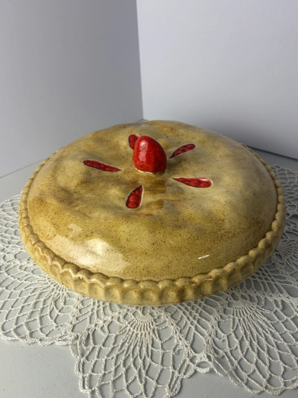 Vintage Ceramic Strawberry Pie Dish With Lid, Hand painted
Opens in a new window or tab