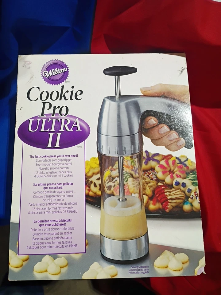 Prensa para galletas Wilton Cookie Pro Ultra II 100 % juego completo 16 discos de cocina Foto 2 de 4