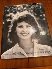 Sophia Loren In The Camera Eye Sam Shaw 1979 Hardcover Photography Book Vintage