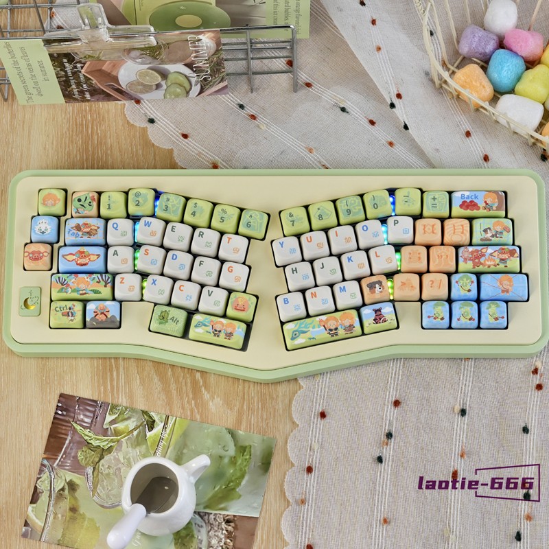 The Legend of Zelda Keycaps MOA Cute 130 Keys PBT Dye-sub for Cherry MX Keyboard