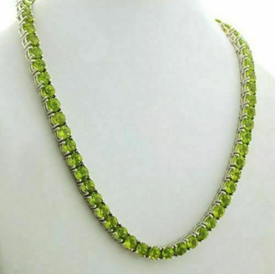 Collar de tenis de lujo para mujer de plata 925 en peridoto redondo de 4 mm creado en laboratorio de 18" Foto 2 de 4