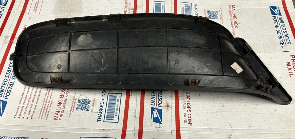 1992-1995 Honda Civic Hatchback tampa de alto-falante traseira direita/excluir inserção - Imagem 2 de 4