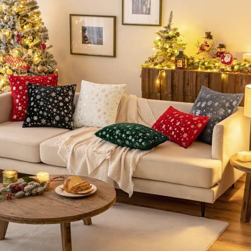 Set of 2 Christmas Decorative Throw Pillow Covers 16" x 16" (Pack of 2) Red - 第 5/7 張圖片