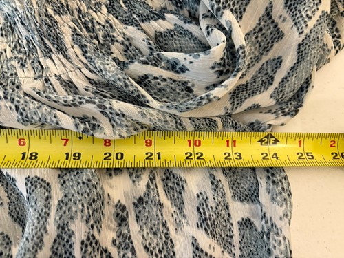 Boutique Top Womens XL Off Shoulder Snakeskin Print Metallic Semi-Sheer NWT - Picture 8 of 14
