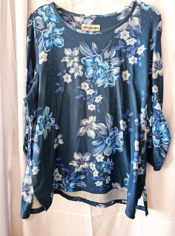 Cathy Daniels Women's Floral Blouse Blue Size XL 3/4 Sleeve