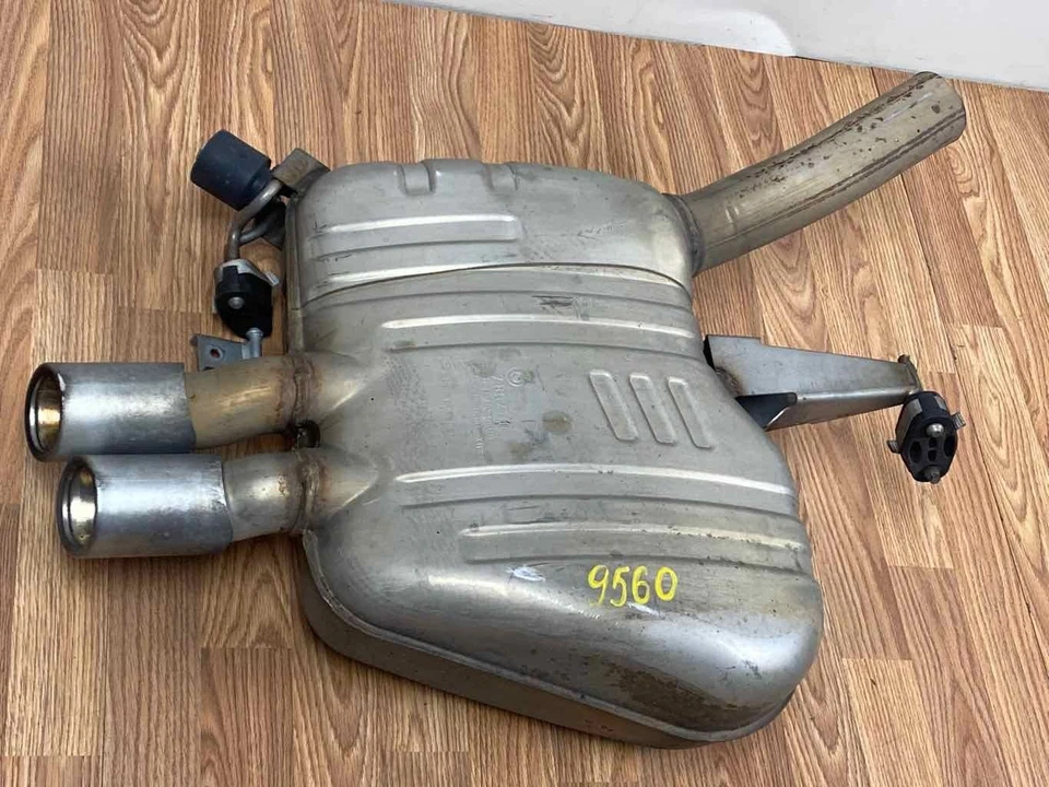 Fits 2014-2016 BMW 535I 3.0 L Diesel EXHAUST REAR MUFFLER OEM - Image 3 of 4