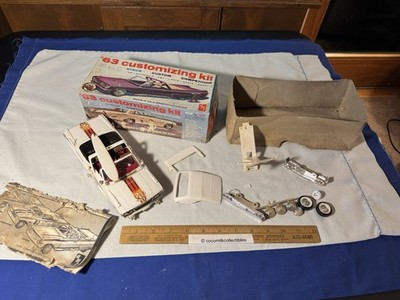 Vintag 1963 AMT Plastic Model Kit Customizing Mercury Monterey Convertible w/Box