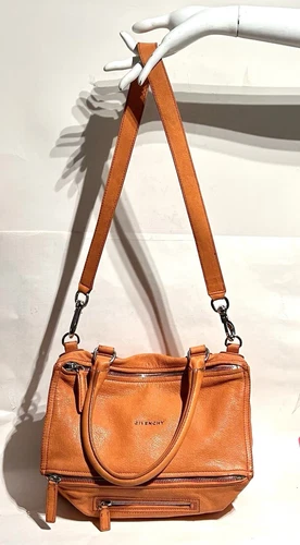 GIVENCHY Borsa Pandora media in pelle di capra con zucchero arancione e zucchero