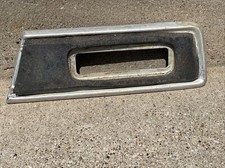 1981-1990 Dodge Ram Pickup Truck Front Fender Lower Trim Molding Driver Side 1981-1990 Dodge Ram Pickup Truck Front Fender Lower Trim Molding Driver Side