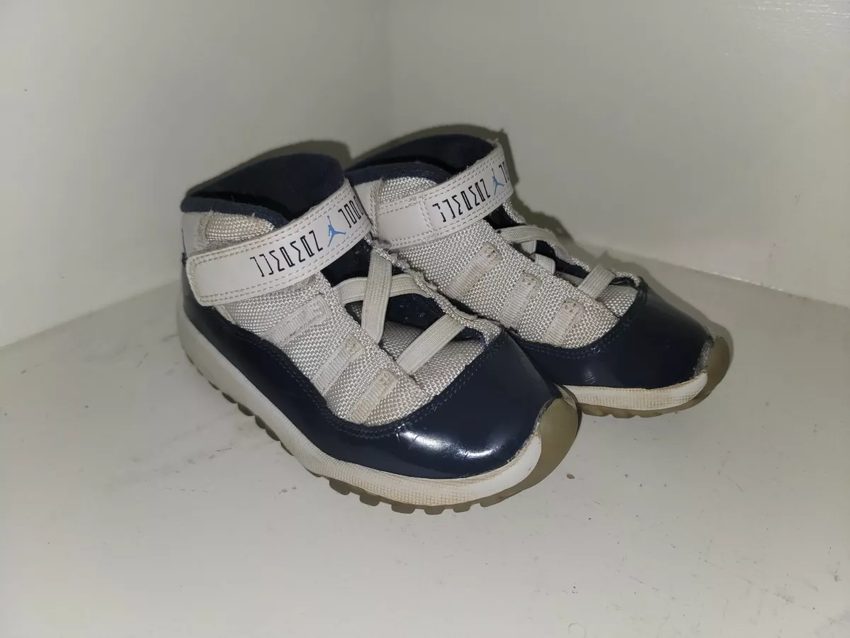 Toddler boy jordan retro 11 cheap