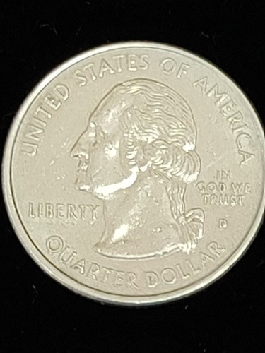 (2) 1999 Connecticut State Quarters (1) D-Mint (1) P-Mint - Picture 13 of 14
