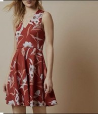 Ted Baker Cabana Floral Print V-Neck Skater Dress Size 2 Great condition