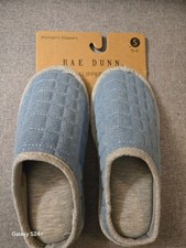 RAE DUNN SLIPPERS WOMENS SMALL 5-6