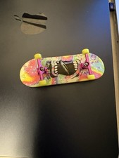 2022 Ultra Rare Mint Condition Neon Invasion Tech Deck Fingerboard No Box