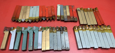 Machinist Lathe Tools: Lot of 50 Carbide tip 5/8'' Tool Bits Mostly Iscar (NOS)