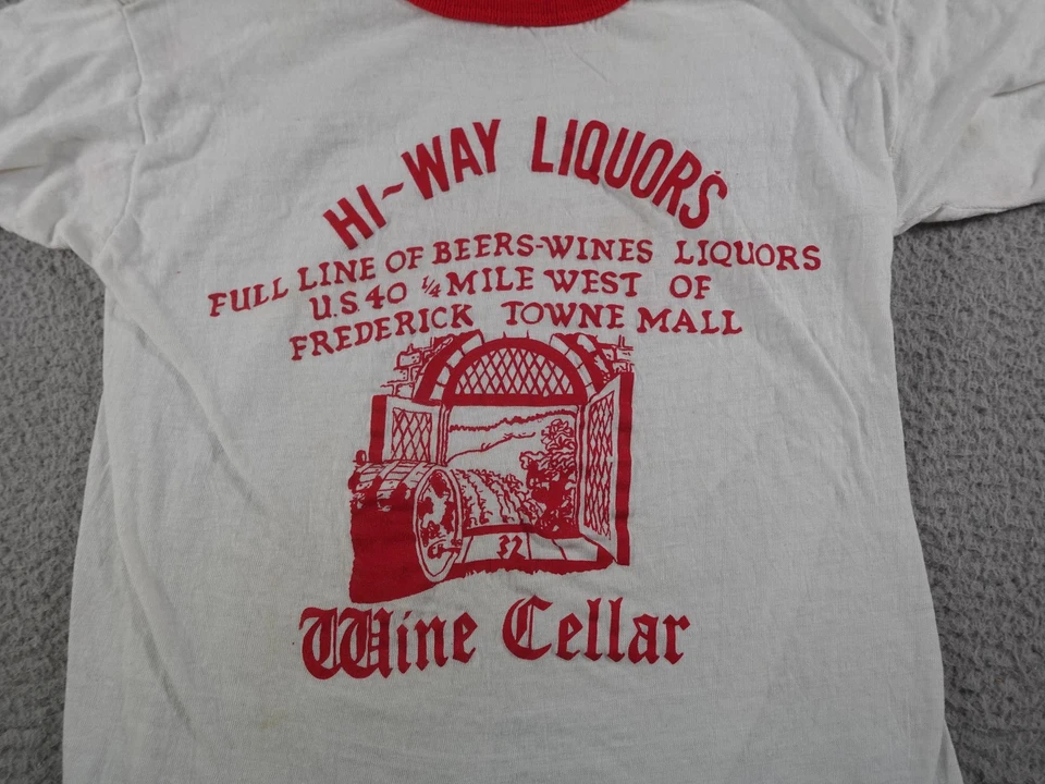 Camisa De Colección Hi Way Licores Juvenil Mediana Blanca Timbre Años 80 Bar Gráfico Promo Foto 2 de 4