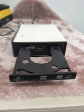 Lite-on dvd/cd rewritable drive Model : eHAU220