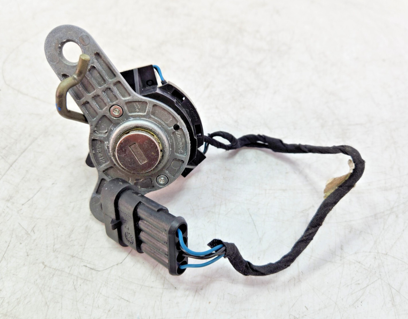 ✅ 11-16 OEM Ferrari FF Front Left Driver Side Door Lock Cylinder
