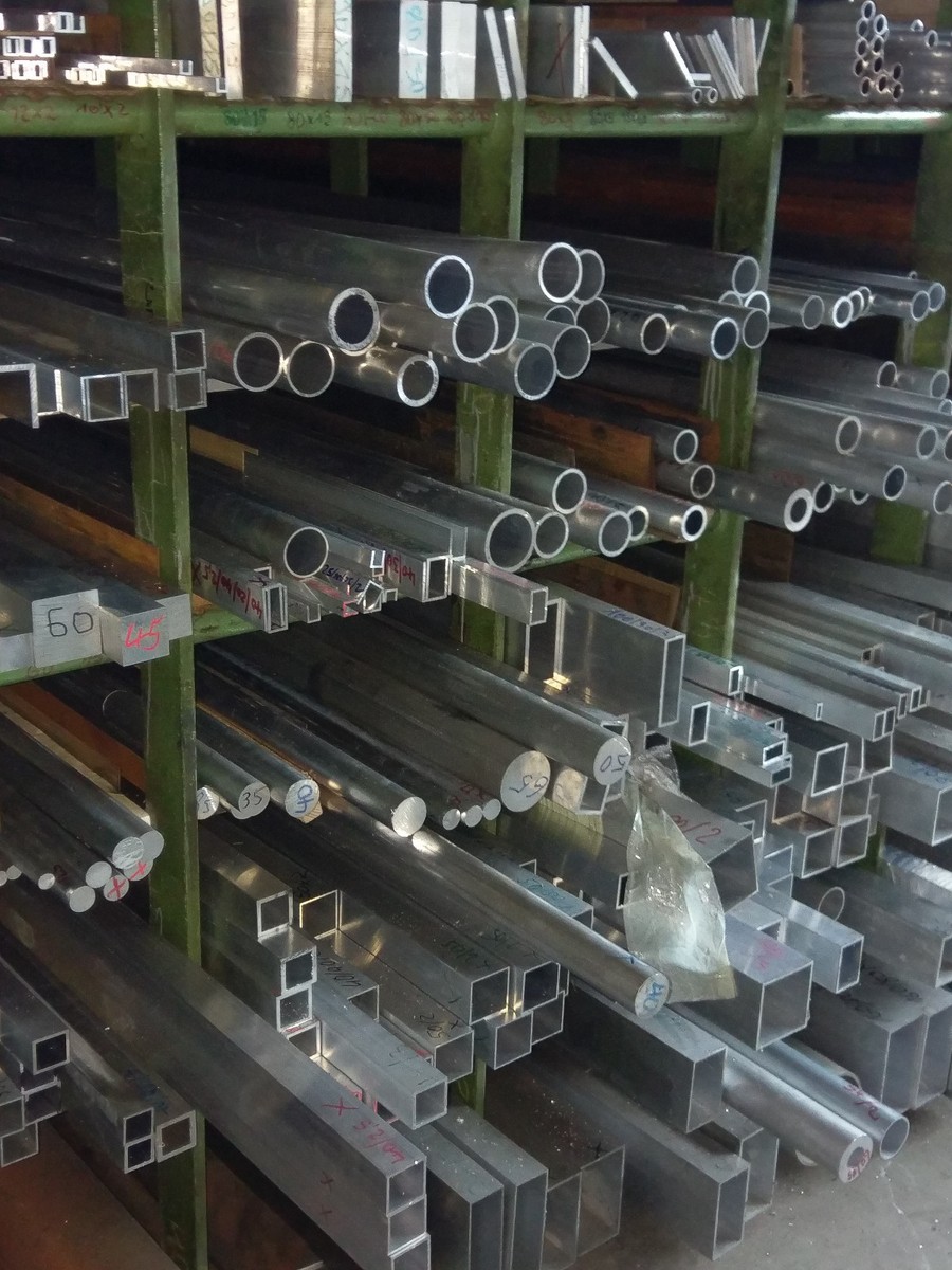 Thyssenkrupp Alurohr 25x1.5mm - 2450mm Länge EN AW-6060