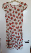 Dress Warehouse cream/white floral cap sleeve with button feature side zip  UK12