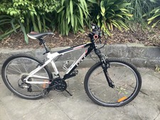 GT Avalanche 3.0 Mountain Bike for sale 