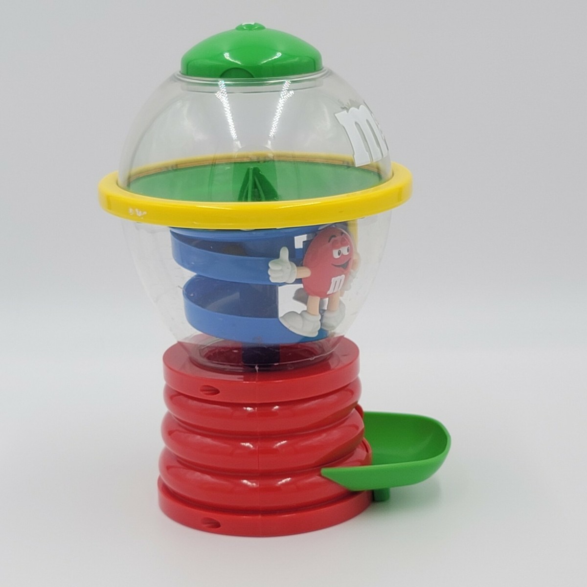特撮 M&M's Fun Machine Dispenser M&M'S Fun Machine Dispenser | M&M'S® | M&M'S