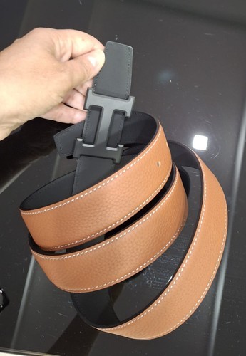 Cintura Double Face Hermès, Marrone E Nera, 120x3.2 Cm,con 2 Fibbie,oro E Nera - Foto 8 di 9