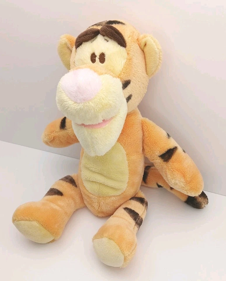 Juguete de peluche Disney Baby Winnie The Pooh Tigger Rattle 13"  Foto 2 de 4