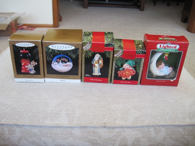 5 Vintage Hallmark Christmas Light Up Ornaments "Over The Rooftops" Etc.