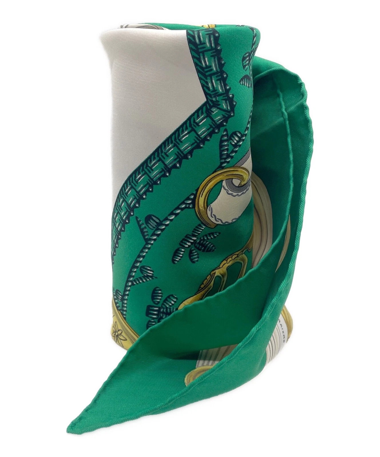 Hermes — HERMES Green Silk Scarf 100% Silk Made in France 35x35in Auth SR1885