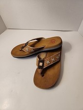 OP Ocean Pacific Tan Starfish Flip Flops Size 7 Lightweight
