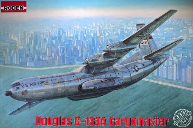 Kit plastique Roden Douglas C-133A Cargomaster USAF 1/144 premium