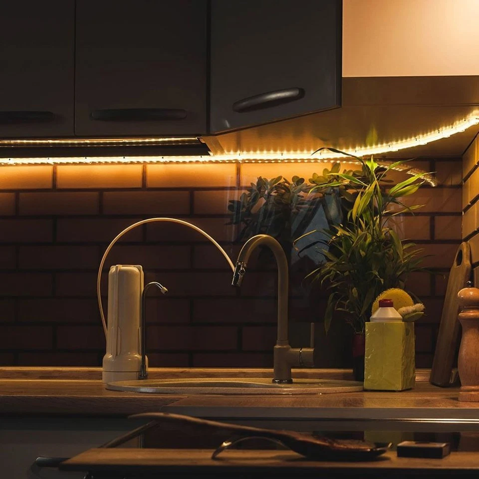 STRISCIA A LED DA INTERNO E DA ESTERNO STRIP LED ALTA LUMINOSITA LED V-TAC - Immagine 3 di 4