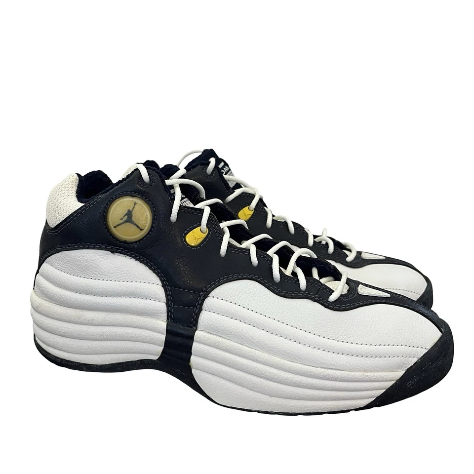 Nike Jordan Jumpman White College Navy 1997 Sneakers Size 9 Mens 136003-141 - Image 3 of 4