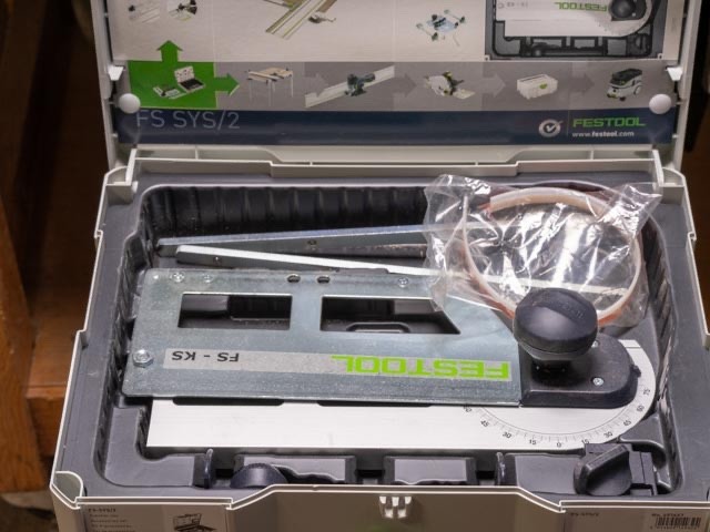 Festool  OF  2200 EB Plunge ROUTER with accessories