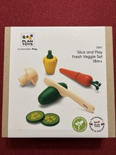 NEW  Plan Toys Slice And Play Fresh Veggie Set Kid Gift Sustainable Play 1997