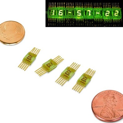 4pcs 7 segment LED Display Numeric Symbol 3mm Green AL304V SEL620 Gold pin USSR