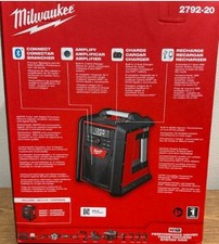 Milwaukee M18 Jobsite Radio  Charger Bluetooth USB 18 Volt NEW 2792-20