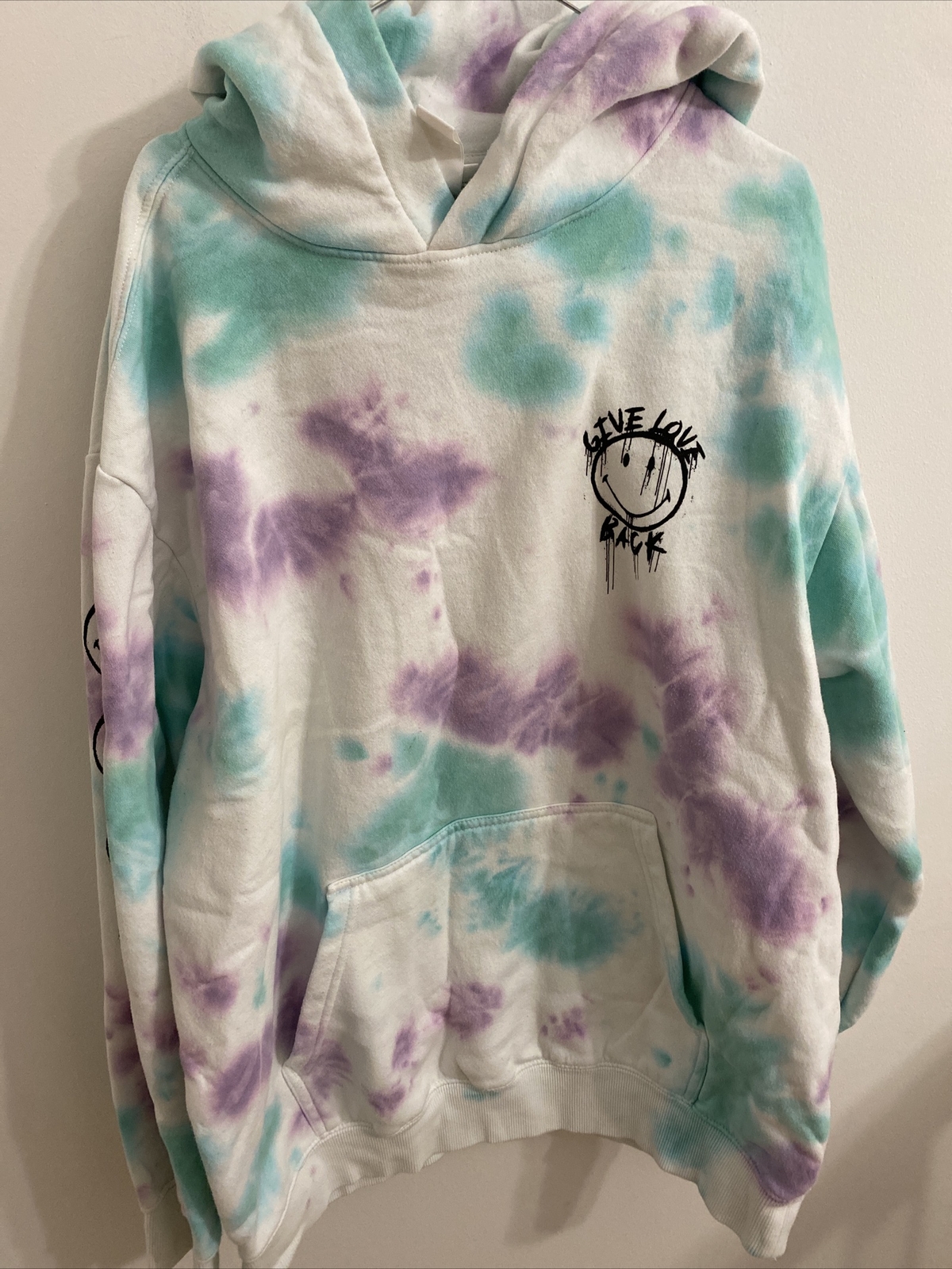 SMILEY X H.M. Hoodie Pullover Sweatshirt, Give Love Back, Size Medium EUC |  eBay